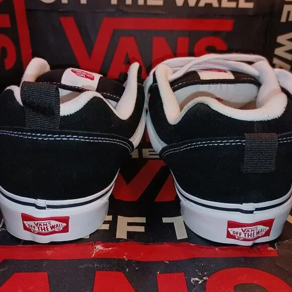 Vans Men's U.S.16 Knu Skool Skate Black/True White Classic VN0009QC6BT - Picture 11 of 12